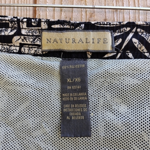 VTG NATURAL LIFE Black and White Swim Trunks - Fits like XXL or 3XL 46" Waist - Picture 12 of 13